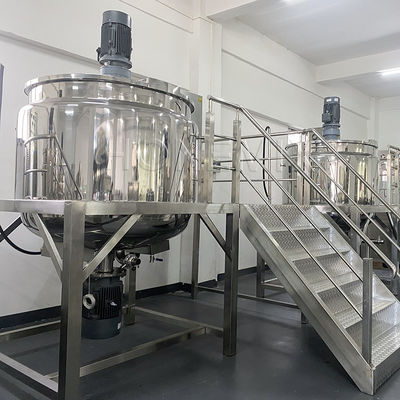 Máquina para mezclar líquidos con detergente de 1000L Máquina para mezclar líquidos con homogeneizador de calefacción eléctrica