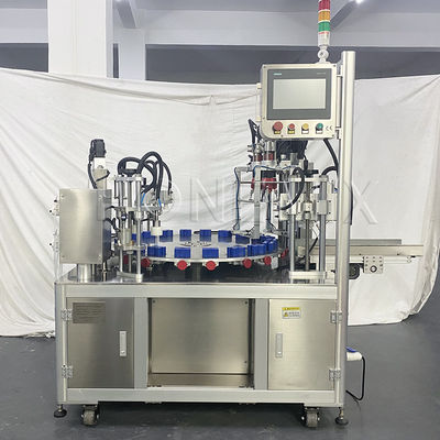 Máquinas de llenado de líquido rotativas de botellas de perfume Estructura compacta totalmente automática