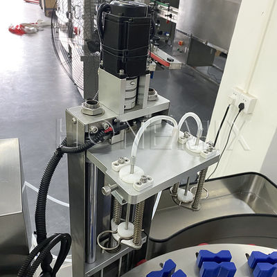 Máquinas de llenado de líquido rotativas de botellas de perfume Estructura compacta totalmente automática