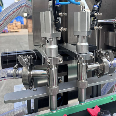 Automático de engranaje bomba de baño loción de dos cabezas máquina de llenado material de alimentación neumático