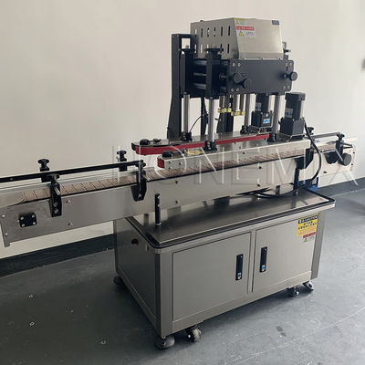 Equipo de tapado automático de cuatro ruedas máquina redonda de sellado de tapas de botellas