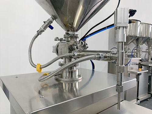 Equipo de llenado de cera cosmética botella de crema botella máquina de llenado caliente con mezclador