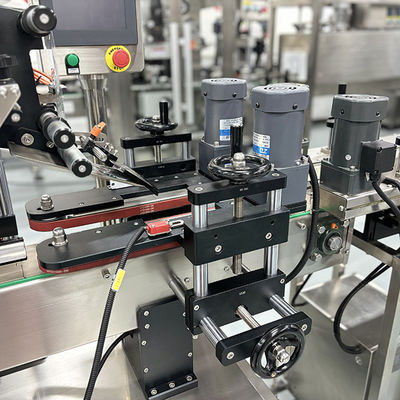 Máquina de etiquetado de frascos pequeños eléctricos automáticos horizontales