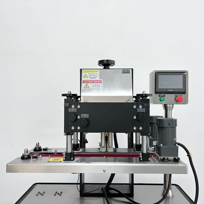 Máquina eléctrica automática de tapado de botellas con tornillo de cuatro ruedas